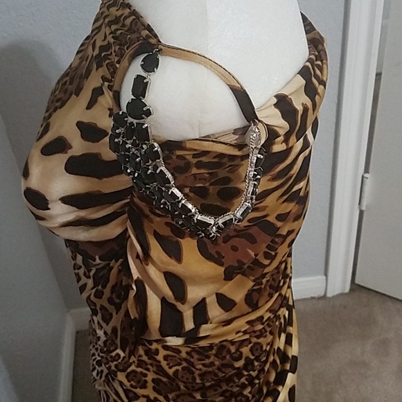 Leopard Long Evening Dress - Picture 3 of 4